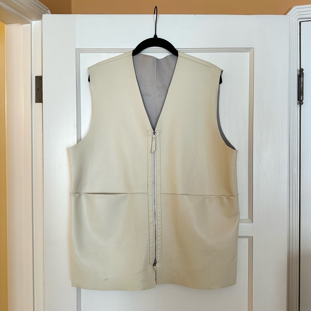 FRANKIESHOP Faux Leather Vest